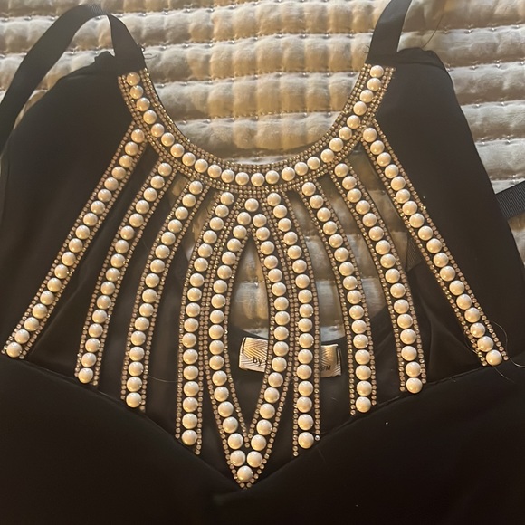 Adorable bodysuit - Picture 2 of 5